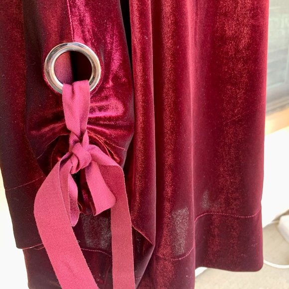 ELVI Burgundy Red Wine Velvet Ribbon Grommet Fall Winter Christmas Top S… - Picture 3 of 7